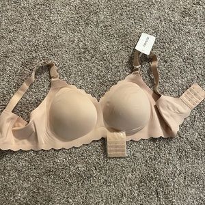 Momcozy nursing bra -new